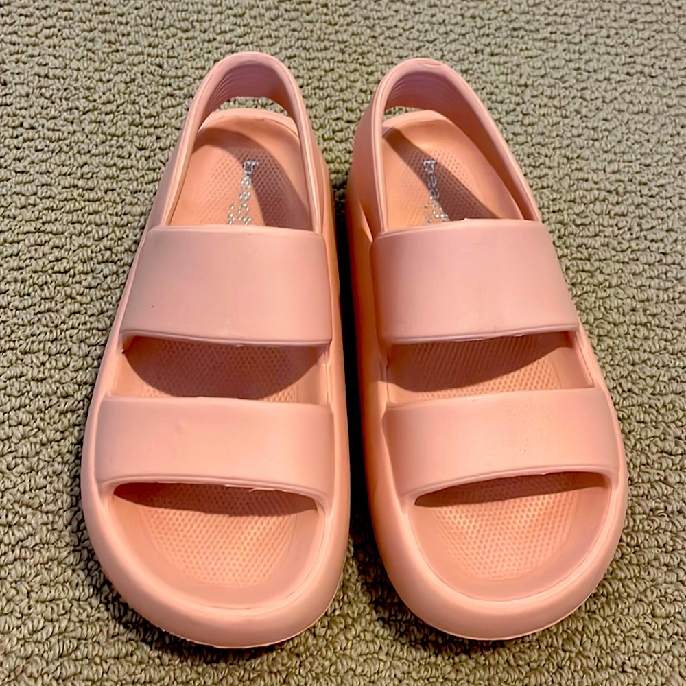 Baby pink beach slides